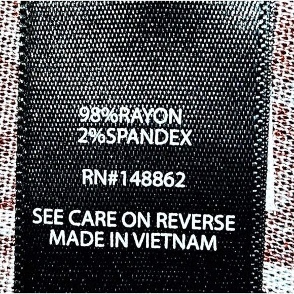 TORRID FIT & FLARE Red & Black Plaid Rayon Slub Button- Up Shirt Size 3X - Picture 12 of 14